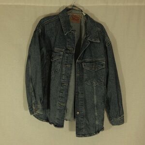 levi's denim jacket